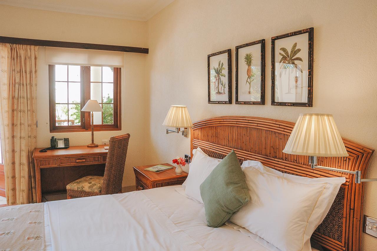 Bequia Beach Hotel - Luxury Boutique Resort Friendship Exterior foto