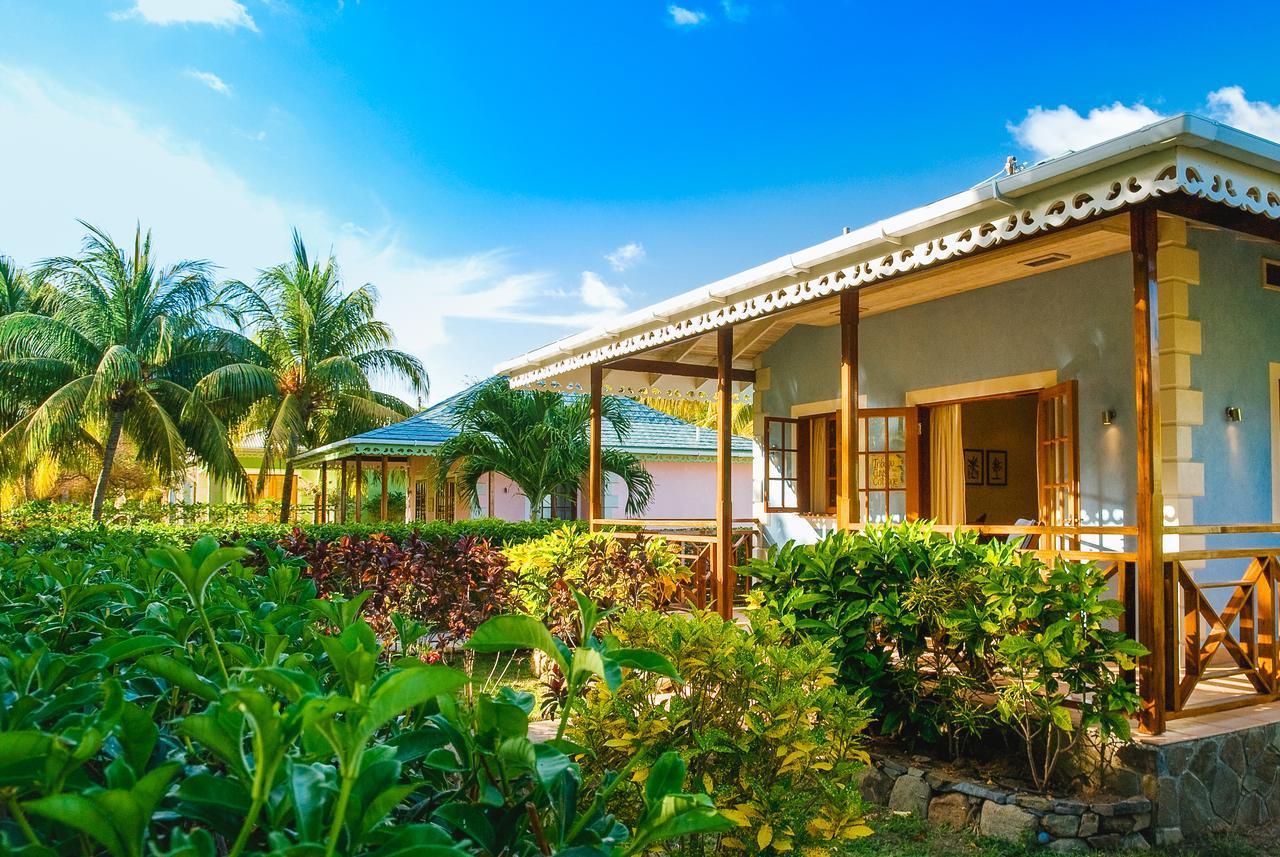Bequia Beach Hotel - Luxury Boutique Resort Friendship Exterior foto
